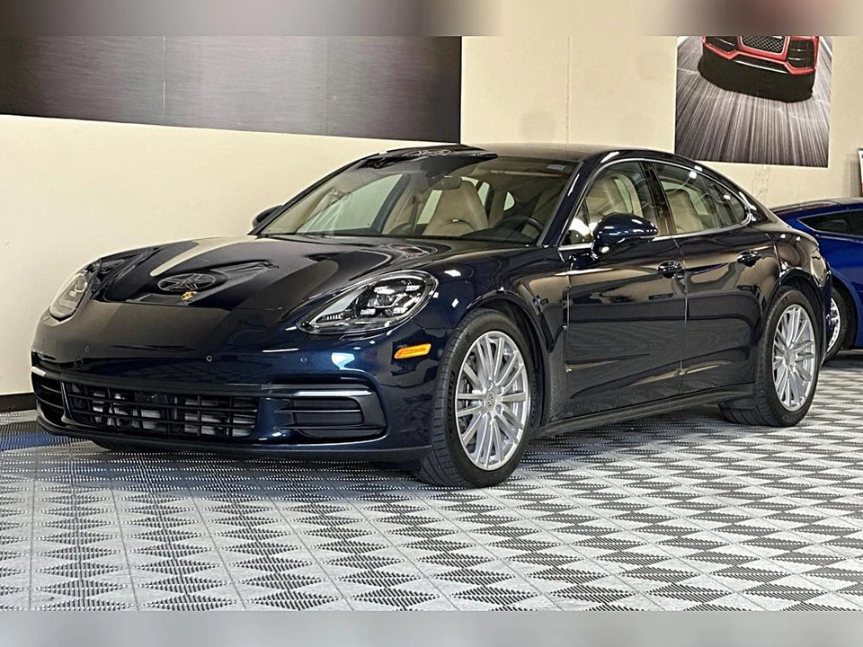 2019 Porsche 971 Panamera - Image 8 of 31