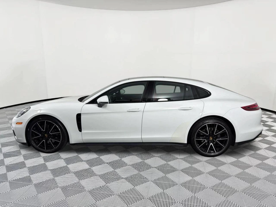 2019 Porsche 971 Panamera - Image 2 of 5