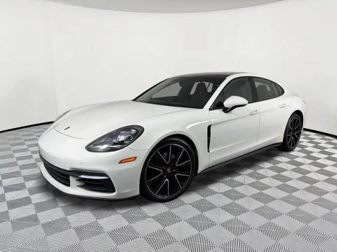 2019 Porsche Panamera