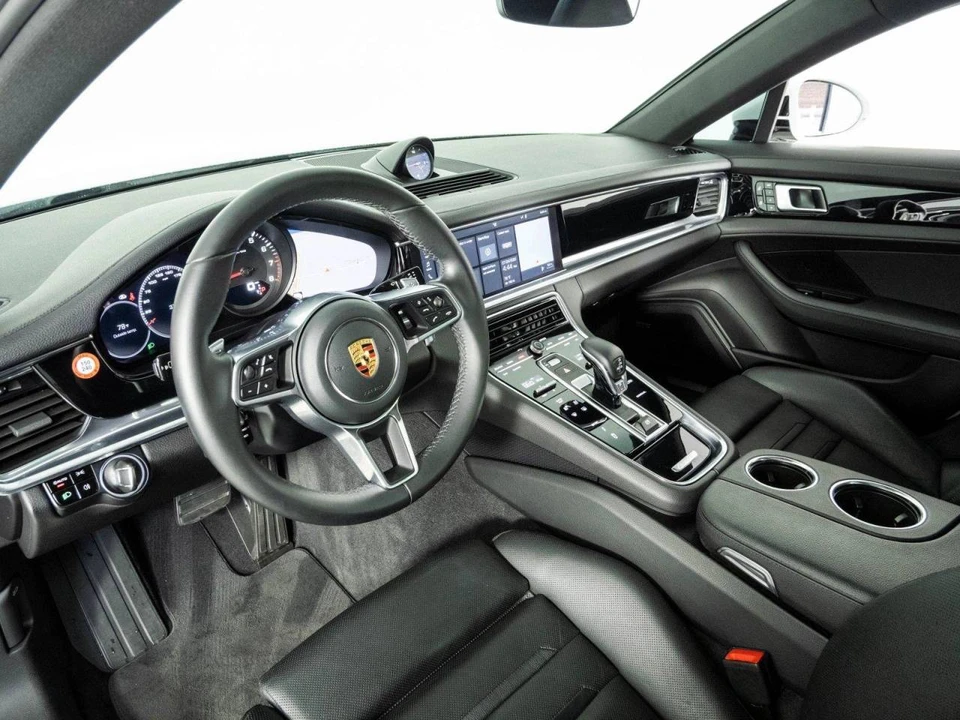 2019 Porsche 971 Panamera - Image 4 of 5
