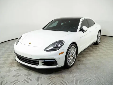 2019 Porsche Panamera