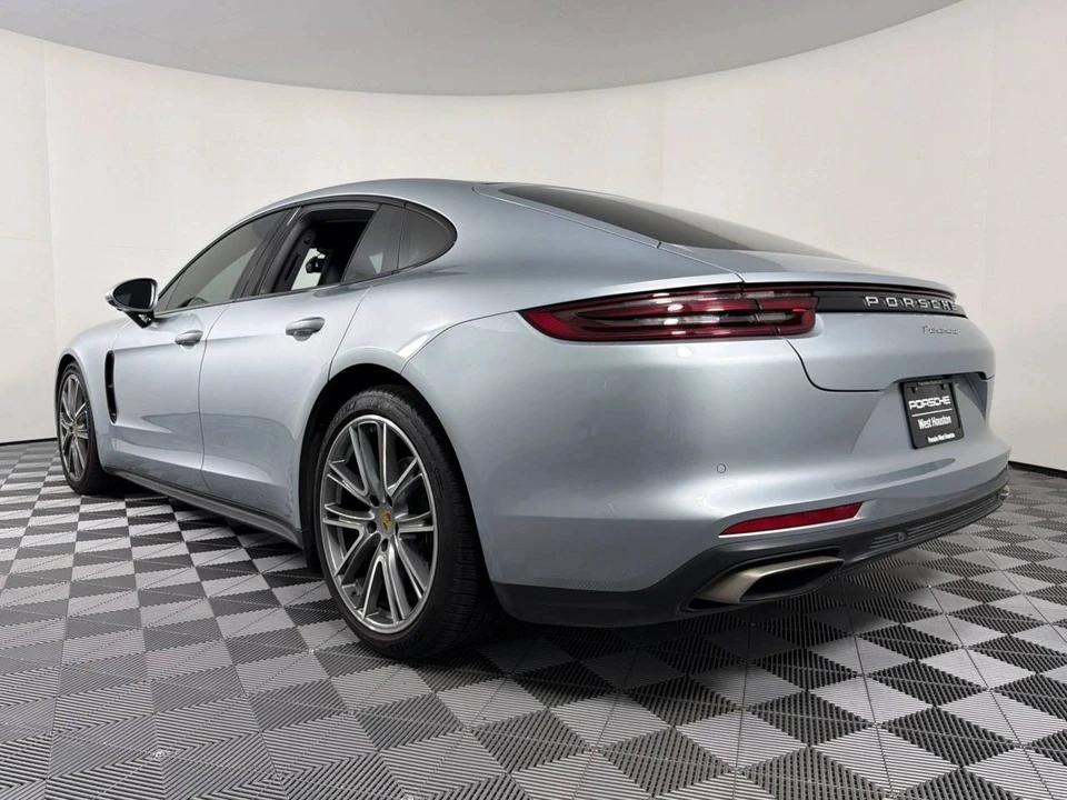 2019 Porsche 971 Panamera - Image 3 of 5