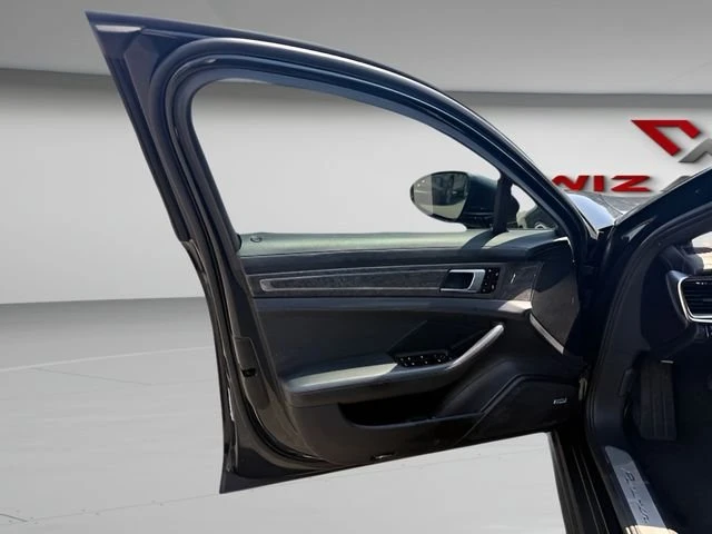 2019 Porsche 971 Panamera - Image 14 of 20