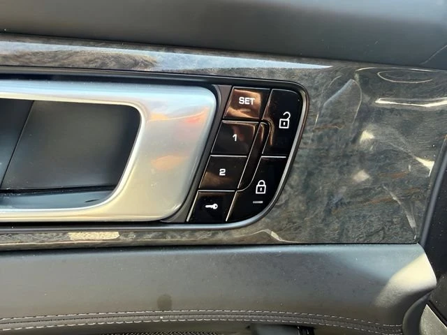 2019 Porsche 971 Panamera - Image 13 of 20