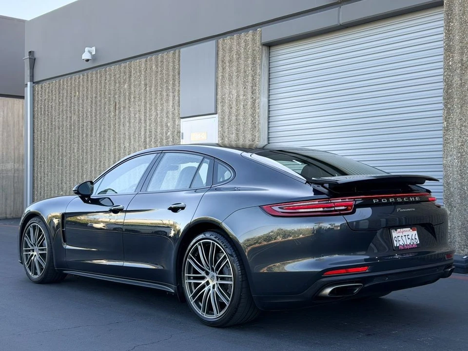 2019 Porsche 971 Panamera - Image 4 of 31
