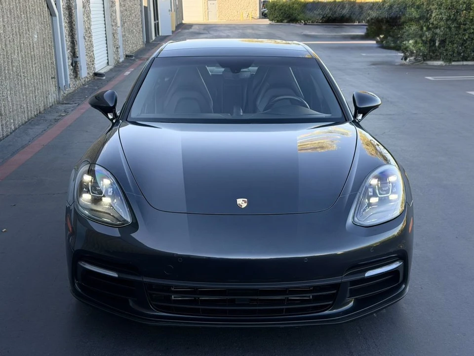2019 Porsche 971 Panamera - Image 2 of 31