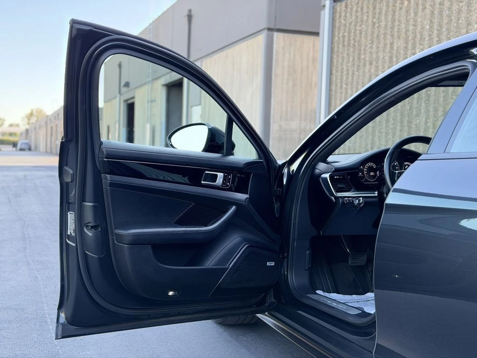 2019 Porsche 971 Panamera - Image 15 of 31