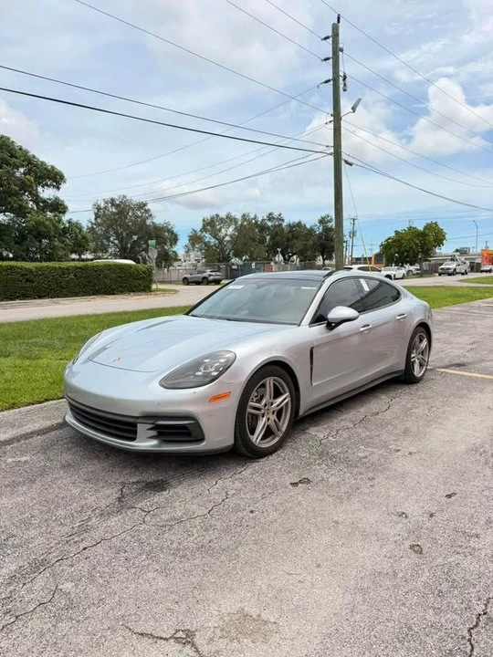 2019 Porsche 971 Panamera S - Image 5 of 11