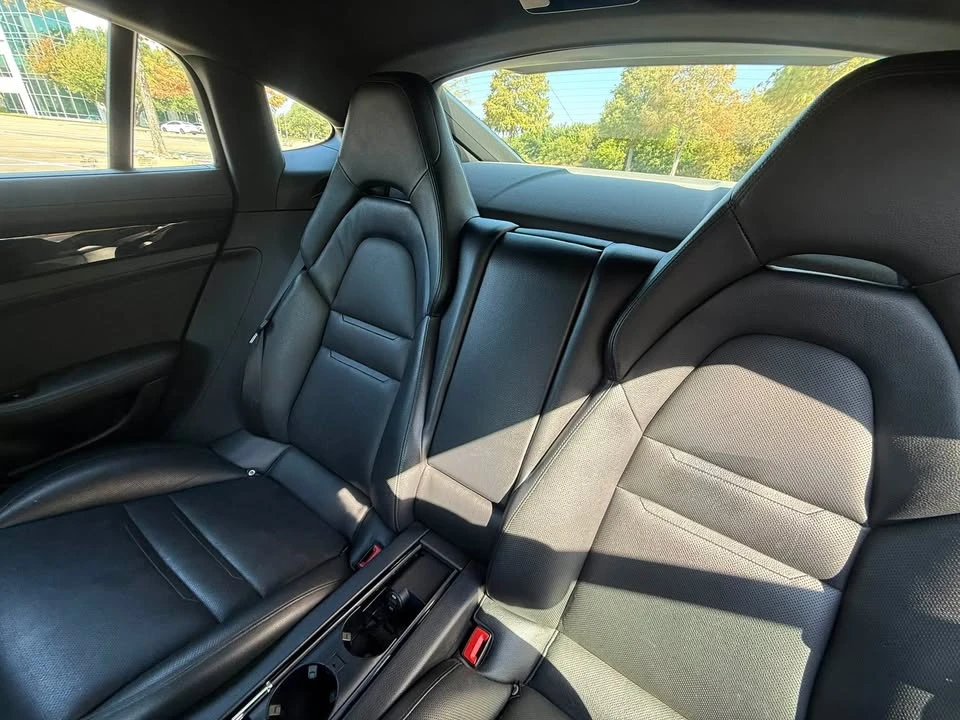 2019 Porsche 971 Panamera - Image 18 of 19