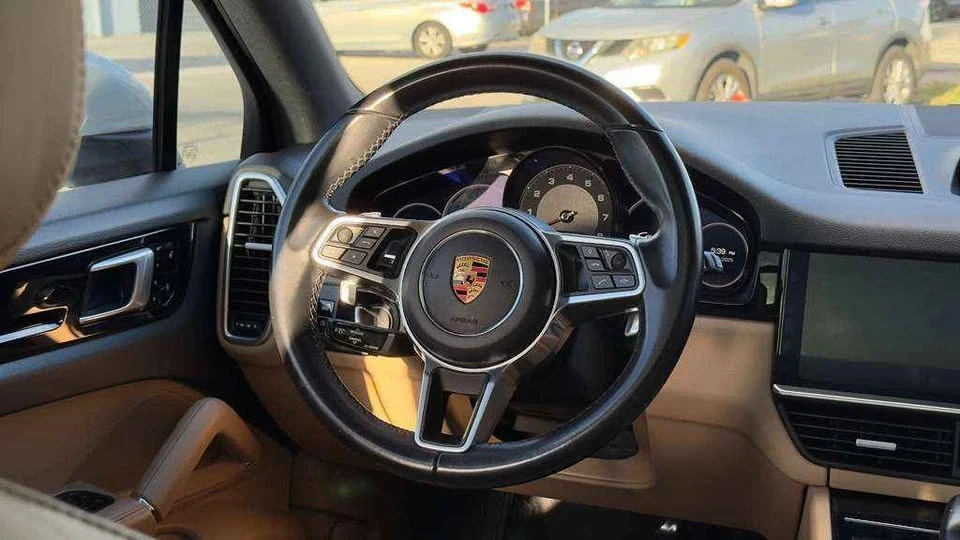 2019 Porsche 9Y0/9Y3 Cayenne - Image 4 of 10