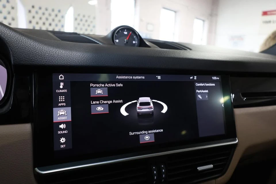 2019 Porsche 9Y0/9Y3 Cayenne - Image 17 of 19