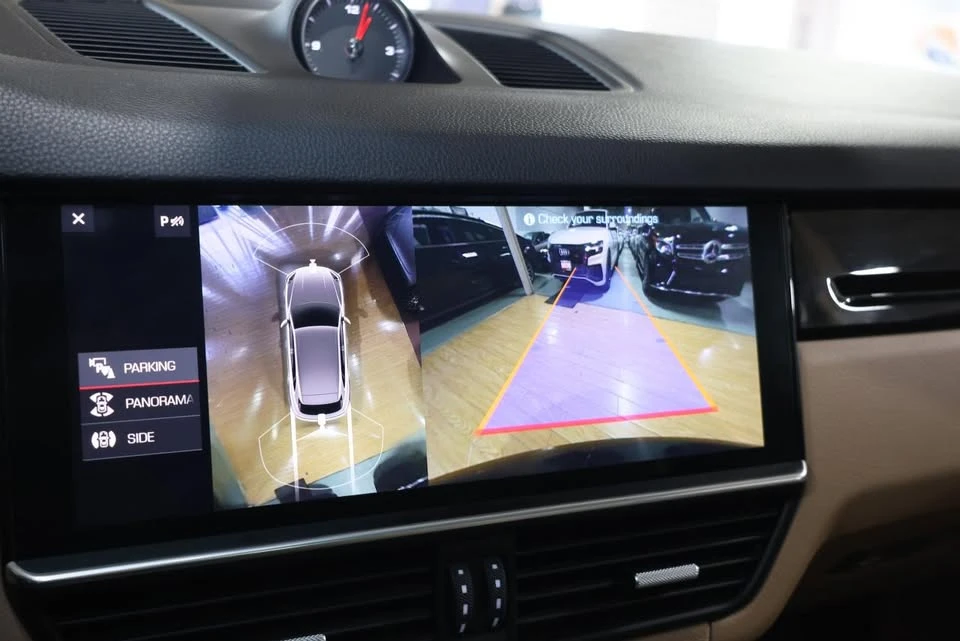2019 Porsche 9Y0/9Y3 Cayenne - Image 14 of 19