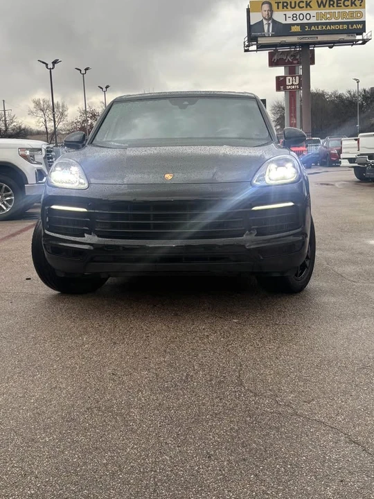 2019 Porsche 9Y0/9Y3 Cayenne - Image 2 of 10