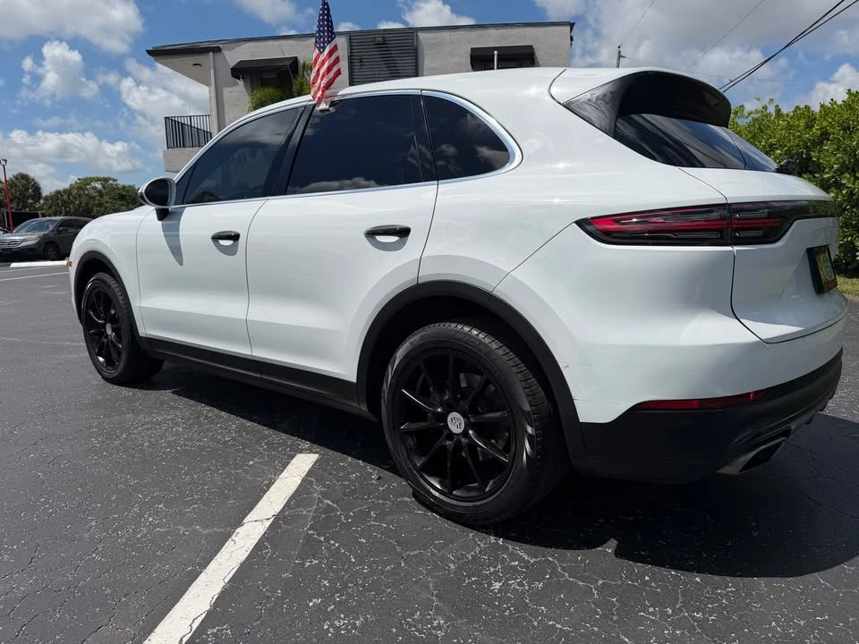 2019 Porsche 9Y0/9Y3 Cayenne - Image 10 of 18
