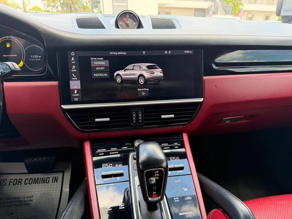 2019 Porsche 9Y0/9Y3 Cayenne - Image 16 of 18
