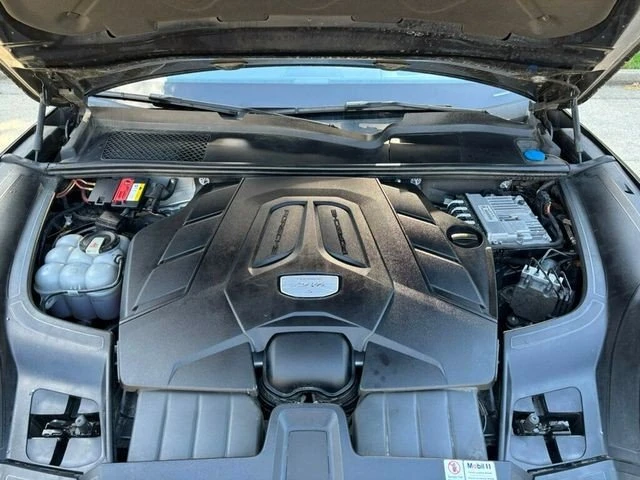 2019 Porsche 9Y0/9Y3 Cayenne S - Image 14 of 17