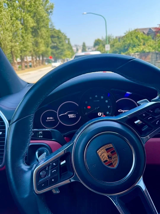 2019 Porsche 9Y0/9Y3 Cayenne - Image 2 of 7