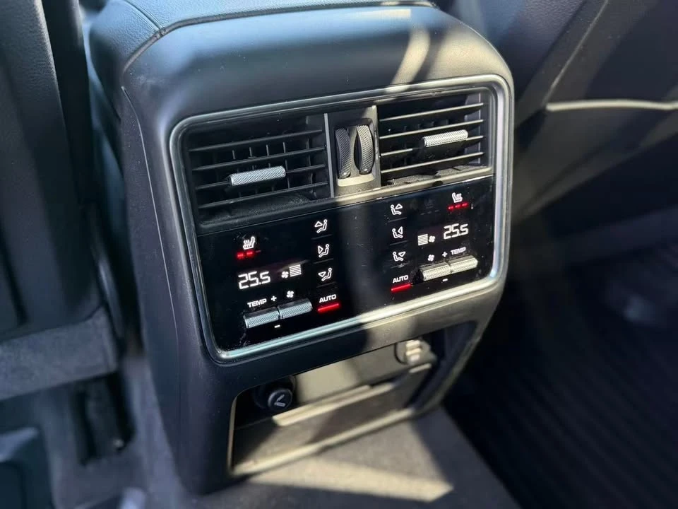 2019 Porsche 9Y0/9Y3 Cayenne - Image 9 of 11