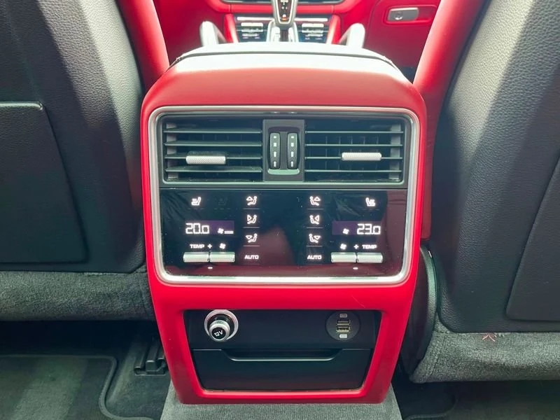 2019 Porsche 9Y0/9Y3 Cayenne - Image 18 of 20