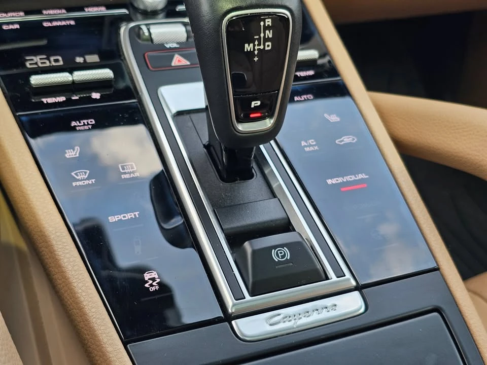 2019 Porsche 9Y0/9Y3 Cayenne - Image 13 of 19