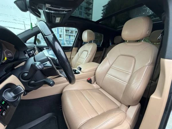 2019 Porsche 9Y0/9Y3 Cayenne - Image 12 of 17