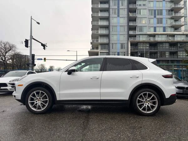 2019 Porsche 9Y0/9Y3 Cayenne - Image 2 of 17