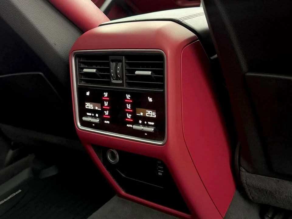 2019 Porsche 9Y0/9Y3 Cayenne - Image 13 of 20