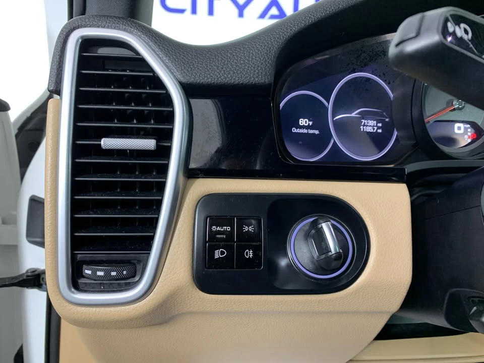 2019 Porsche 9Y0/9Y3 Cayenne - Image 17 of 20