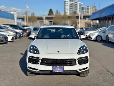2019 Porsche Cayenne Premium Plus AWD