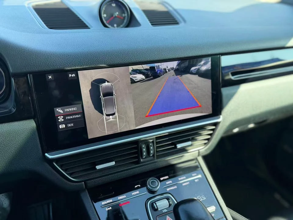 2019 Porsche 9Y0/9Y3 Cayenne - Image 18 of 20