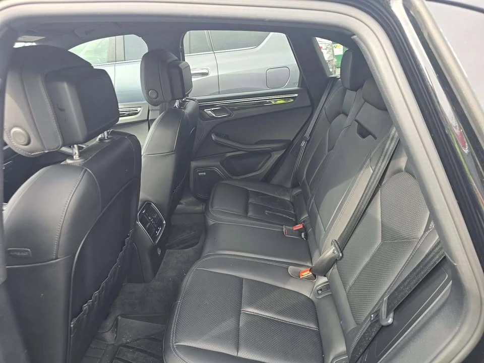 2019 Porsche Macan - Image 6 of 12