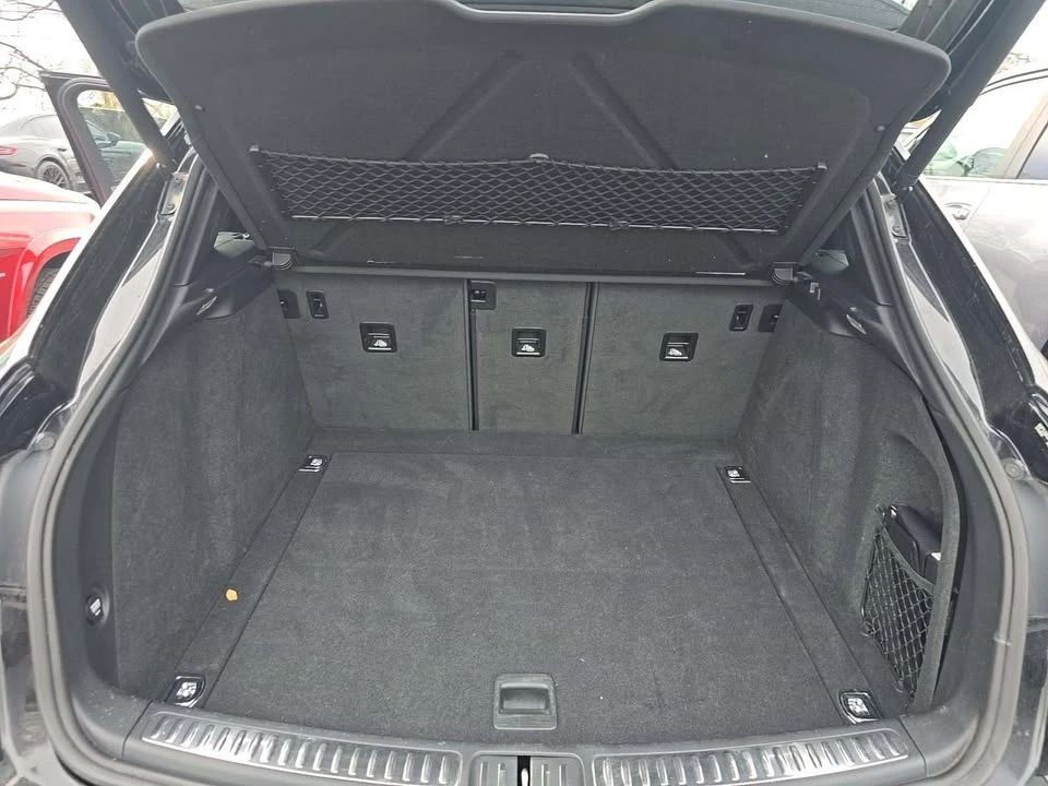 2019 Porsche Macan - Image 8 of 12