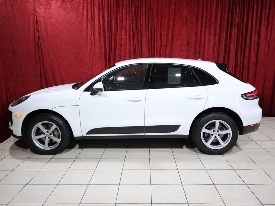 2019 Porsche Macan - Image 2 of 18