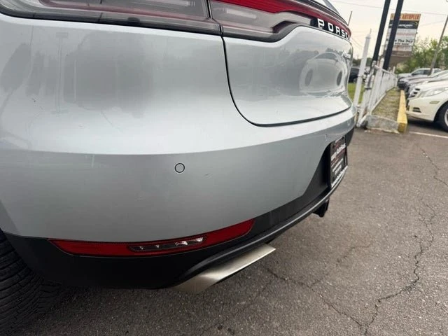 2019 Porsche Macan - Image 7 of 19