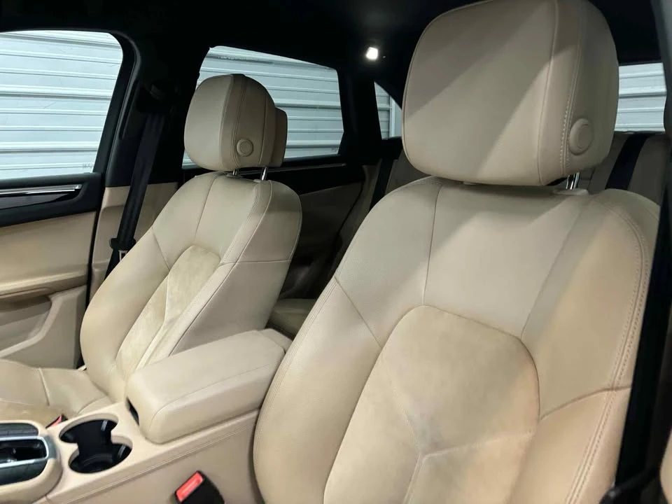 2019 Porsche Macan - Image 6 of 18