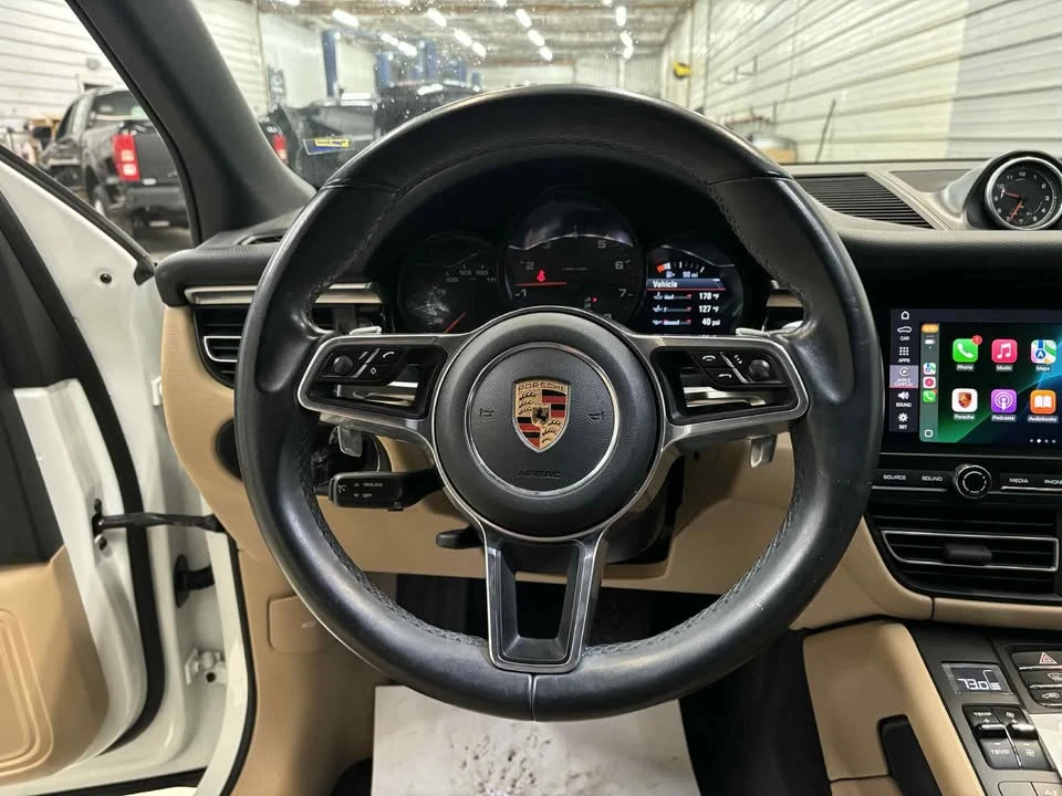 2019 Porsche Macan - Image 8 of 18