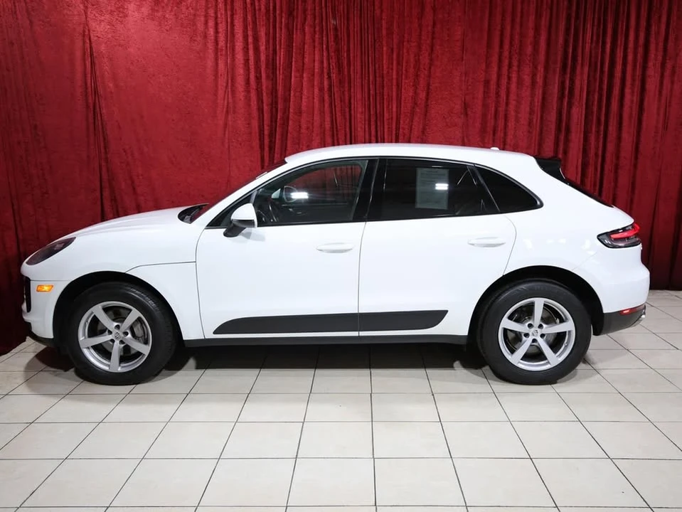 2019 Porsche Macan - Image 2 of 13