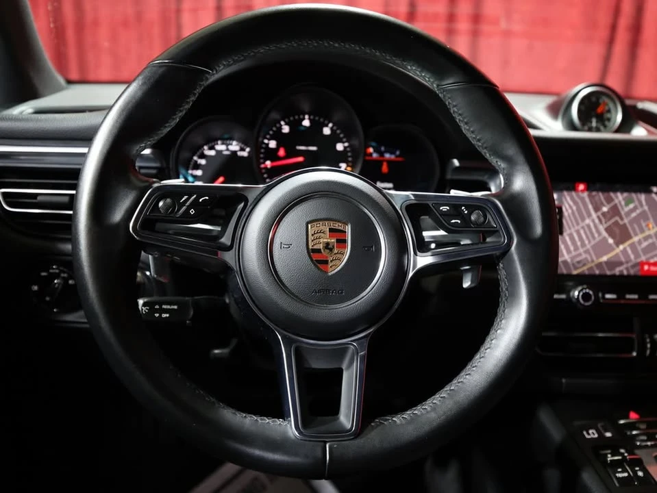 2019 Porsche Macan - Image 10 of 13