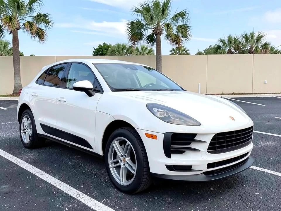 2019 Porsche Macan - Image 3 of 20