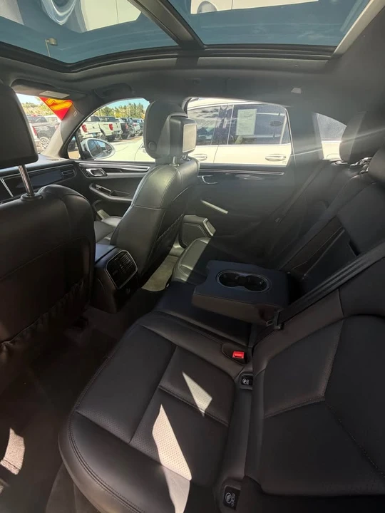 2019 Porsche Macan - Image 11 of 11