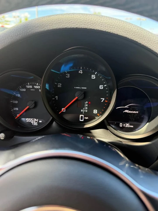 2019 Porsche Macan - Image 6 of 11