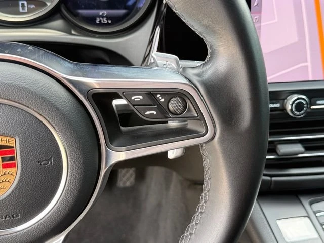 2019 Porsche Macan - Image 17 of 20