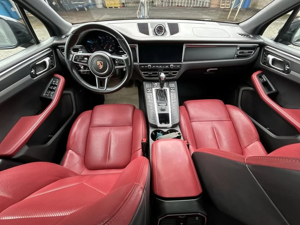 2019 Porsche Macan - Image 11 of 18