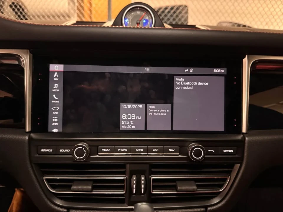 2019 Porsche Macan S - Image 12 of 18