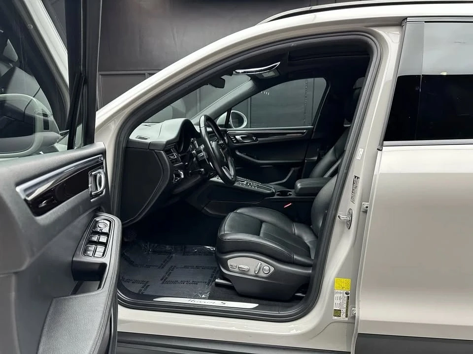 2019 Porsche Macan S - Image 9 of 19