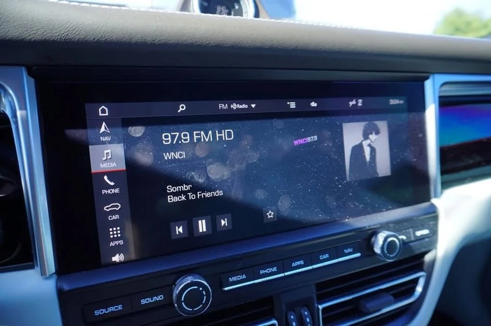 2019 Porsche Macan S - Image 11 of 20