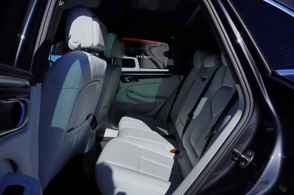 2019 Porsche Macan S - Image 16 of 20