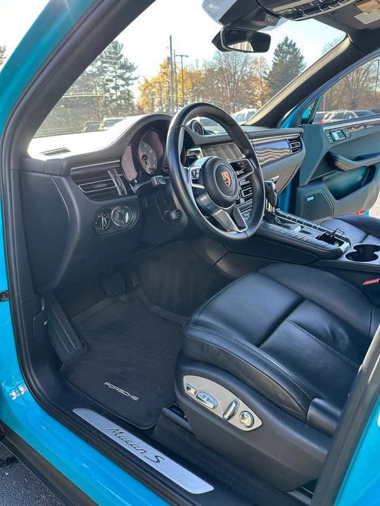 2019 Porsche Macan S - Image 11 of 16