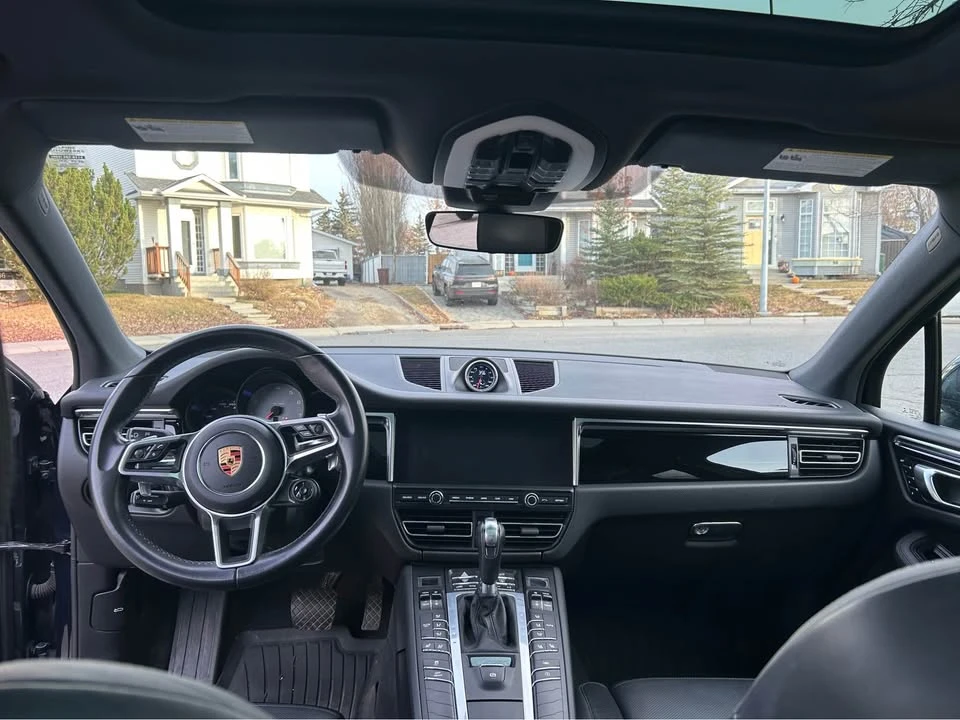 2019 Porsche Macan S - Image 9 of 11