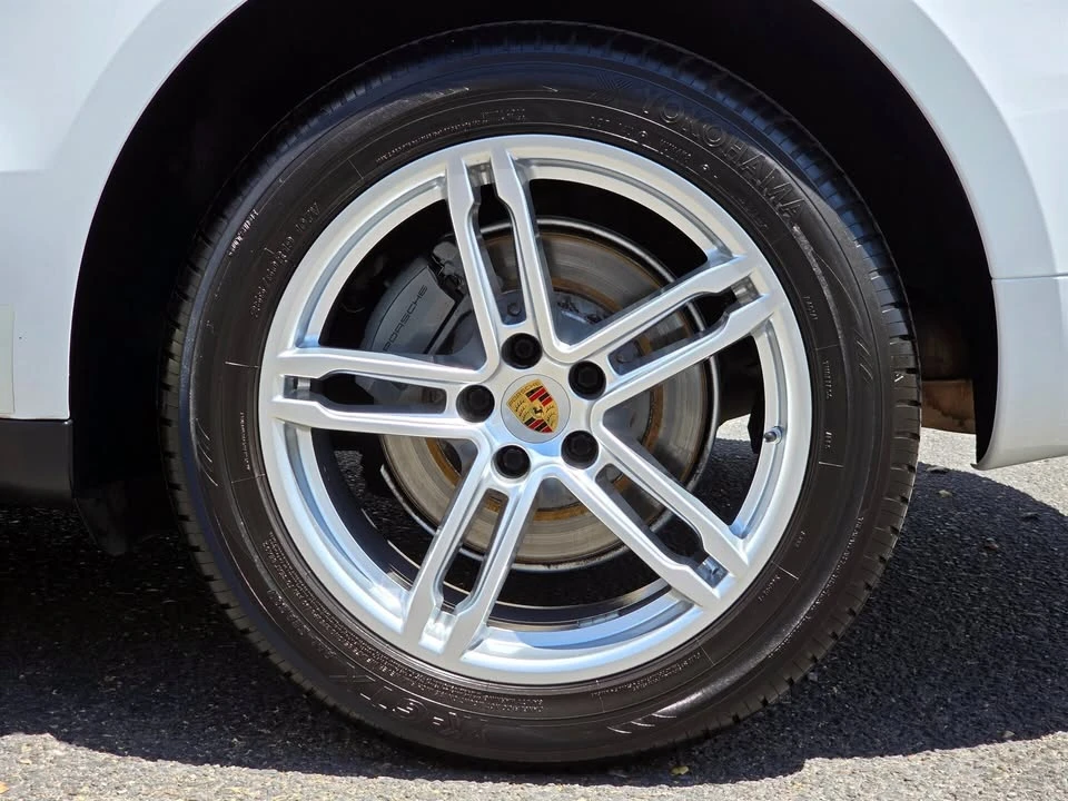 2019 Porsche Macan S - Image 11 of 18